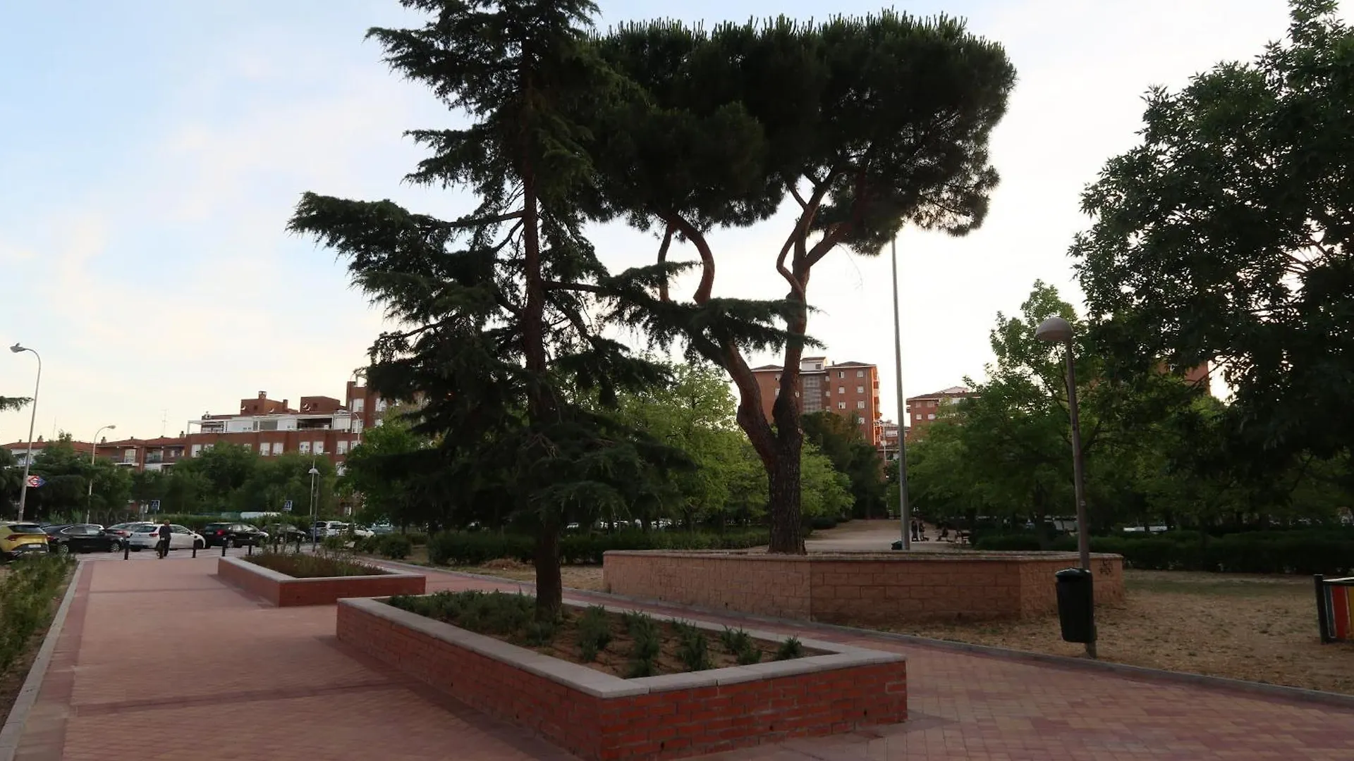 Ama Madrid Metropolitano 02 Apartment